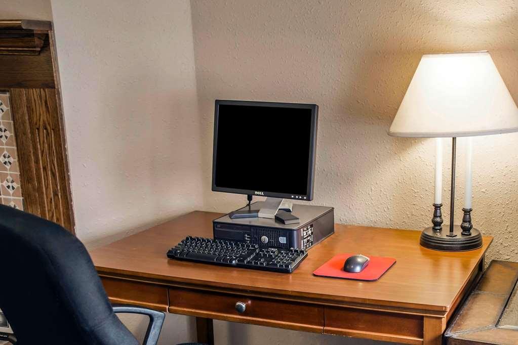 Quality Inn & Suites Μπράντφορντ Ανέσεις φωτογραφία