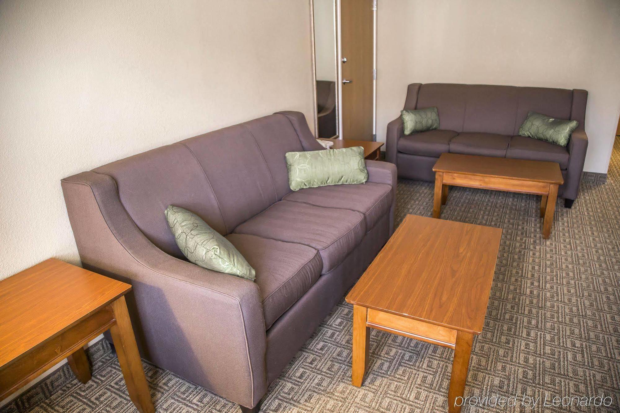 Quality Inn & Suites Μπράντφορντ Εξωτερικό φωτογραφία